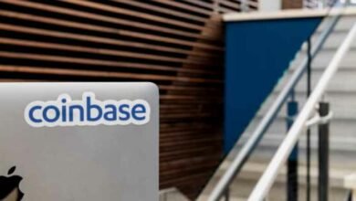Photo of Coinbase layoffs Stoke Fears Of Another Dot-Com Bust, But LinkedIn Paints A Different Narrative